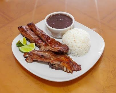 El Ydeal Restaurant