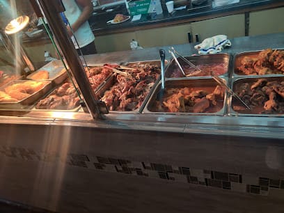 4th & Penn St Restaurant - Dominican Restaurant