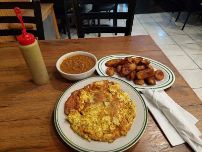 El Crucero - Dominican Restaurant