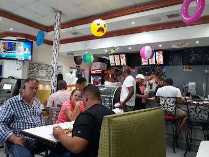 Nuevo Amanecer Restaurant - Dominican Restaurant