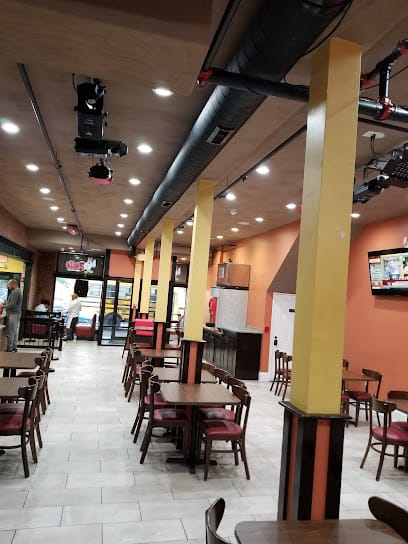 Pollo Lounge and Grill - Dominican Restaurant