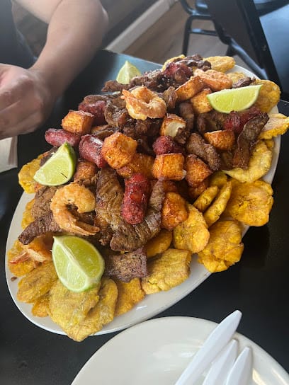 Santo Domingo Invita - Dominican Restaurant