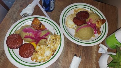 St Ann's Cafe - Dominican Restaurant